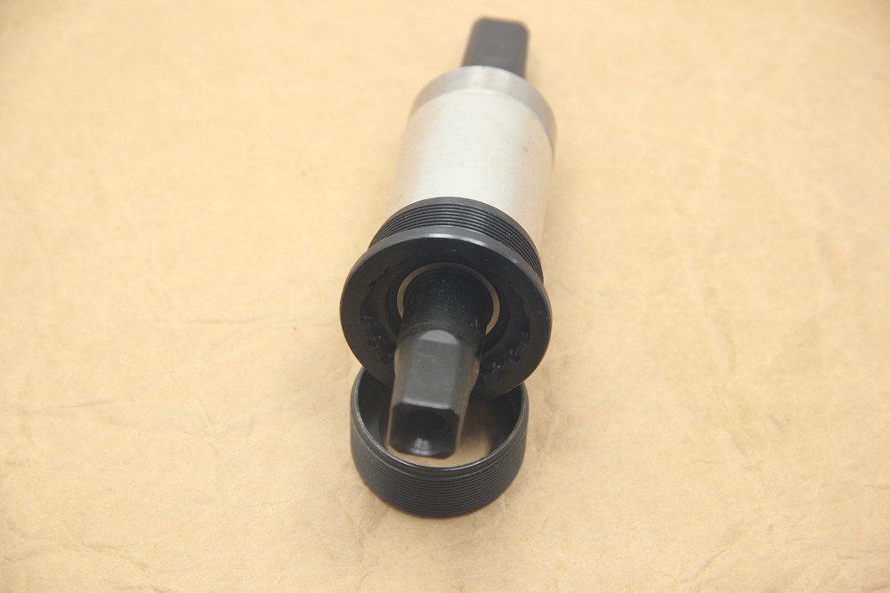 Bicycle Bottom Bracket 68 x 132mm Square Taper