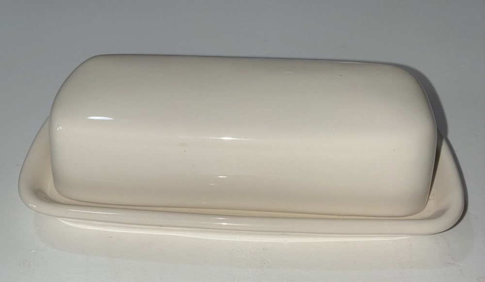 Corelle Coordinates Stoneware Butter Dish with Cover Solid White