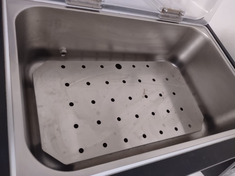 Cole-Parmer StableTemp Water Bath WBE20 PolyScience