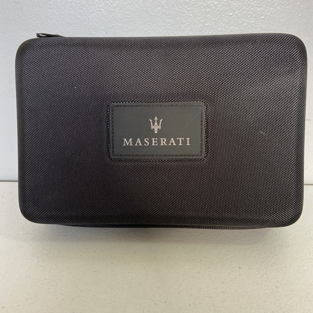 MASERATI EMERGENCY ROADSIDE ASSISTANCE CASE W/ FIRST AID KIT B 5