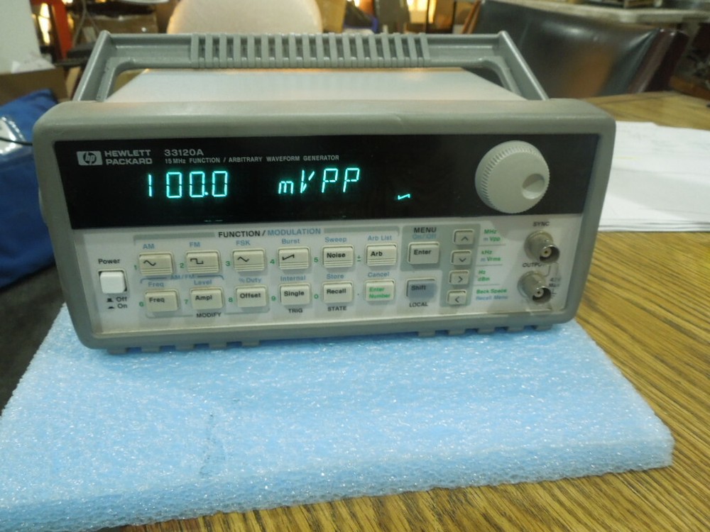 Hewlett Packard Model: 33120A. 15 MHz Function / Arbitrary Waveform Generator