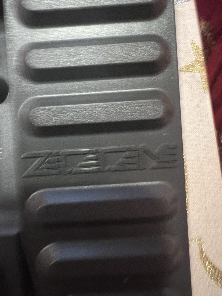 Zoom BFX-708 Bass Effects Processor