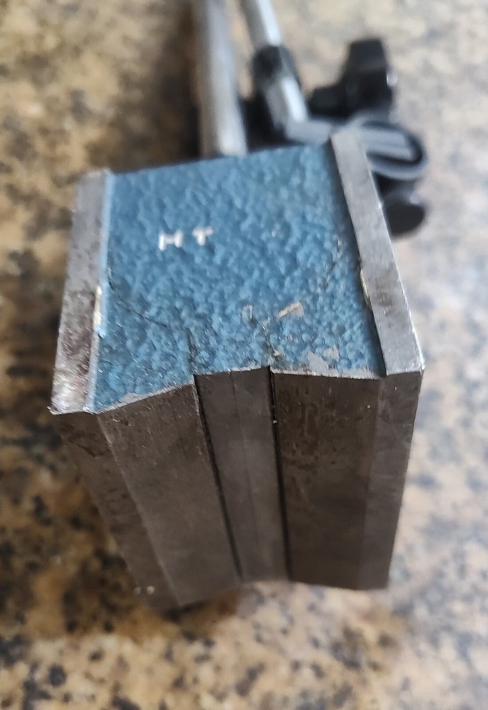 DTC MAGNETIC INDICATOR BASE