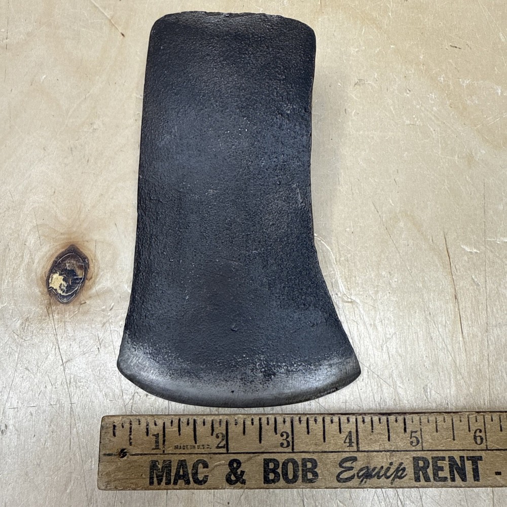 Vintage Unmarked 2lb 14.1oz Axe Head