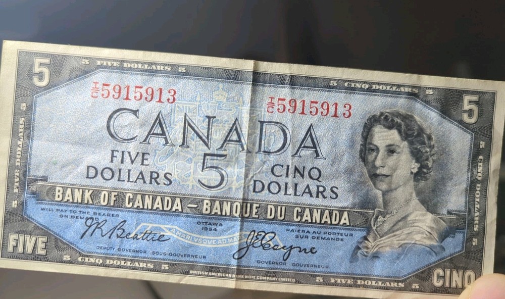 Canada $5 Devil's Face Banknote 1954 Charlton BC-31b VF