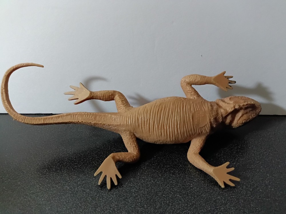 Iguana Lizard Toy Figure