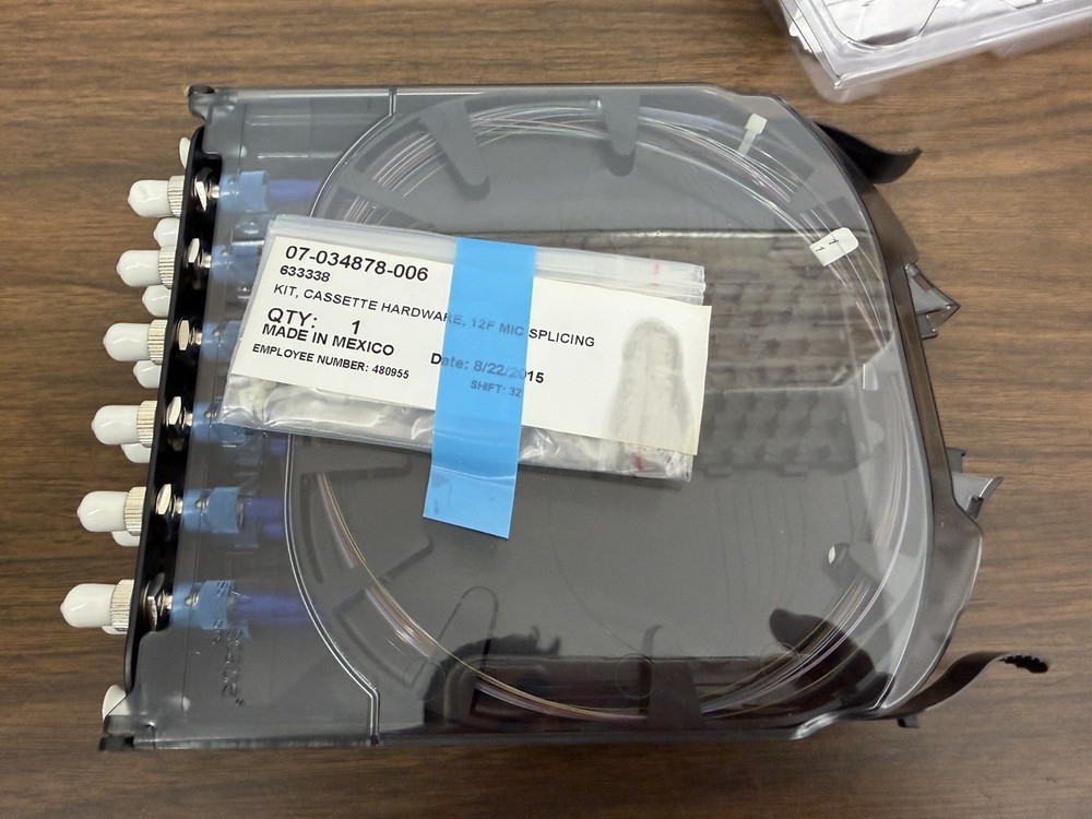 CORNING CCH-CS12-6T-P00RE ( PRICE FOR 2 UNIT )