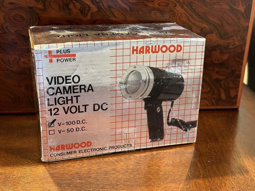 Vintage/ Harwood / Video Camera Light / 12 Volt DC
