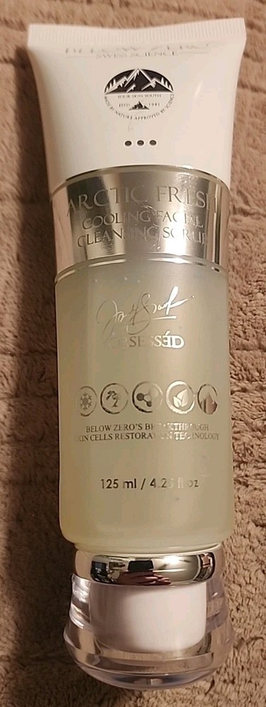 BELOW ZERO ARCTIC FRESH COOLING FACIAL CLEANING SCRUB