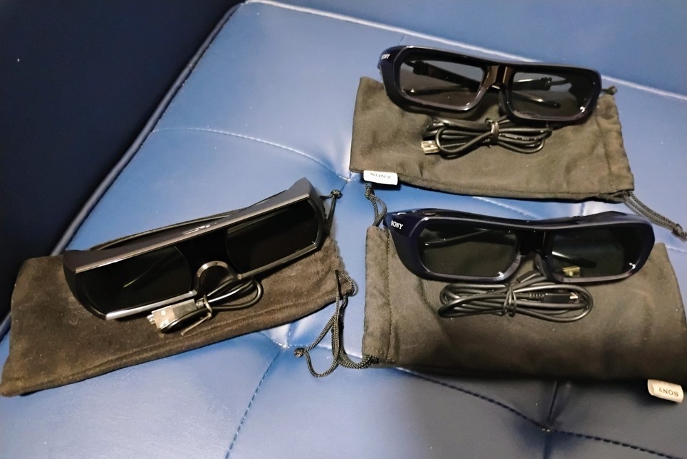 Sony TDG-BR250 Active 3D Glasses (3x)