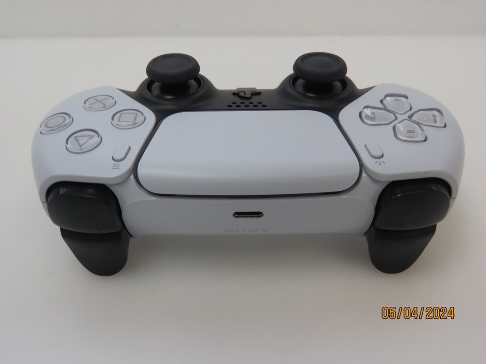 PlayStation 5 DualSense Wireless Controller - HALL EFFECT JOYSTICKS