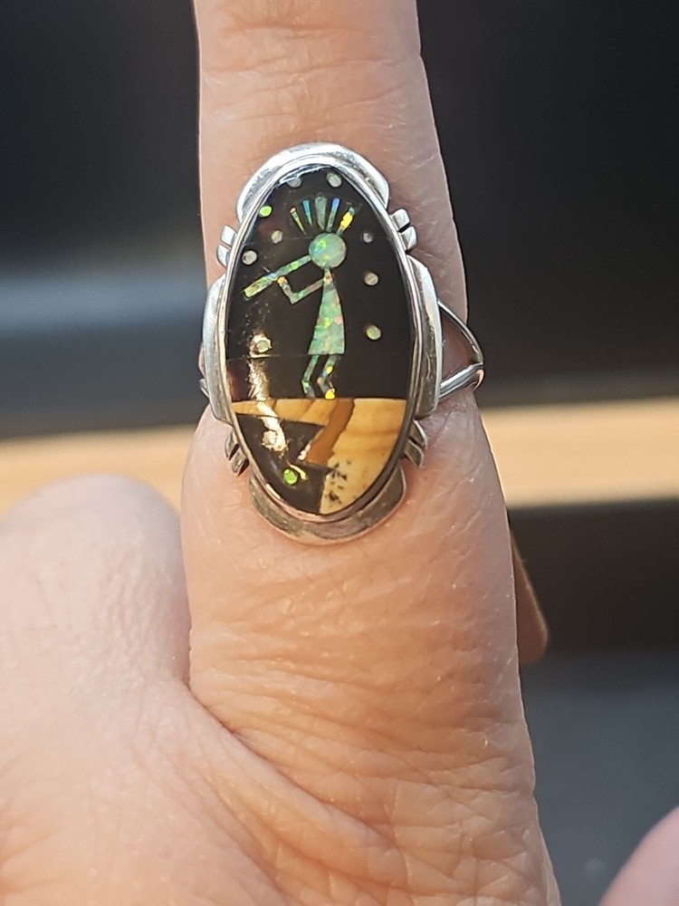 Sterling Silver Kokopelli Spiny Oyster Signed Ring Size 9