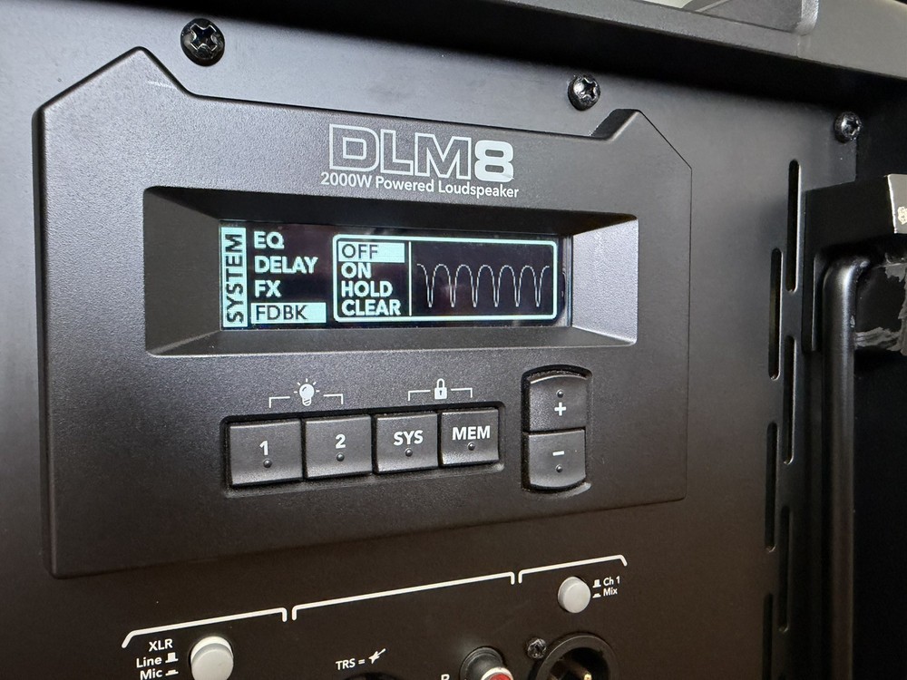 Mackie DLM8 2000W 8" Powered Active PA Speaker