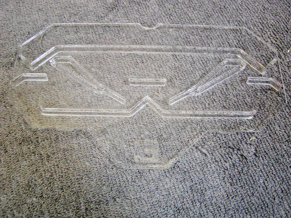 4 BOND INCREDIBLE SWEATER MACHINE KEYPLATES