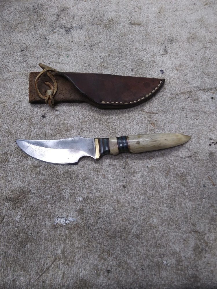 Vintage Custom Fixed Blade Hunting Knife Stag Handle Unknown Maker W/Sheath