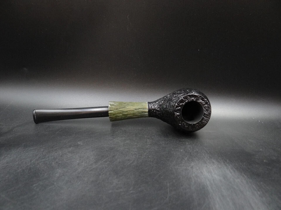 TURKIEWICZ BLACK OAK (MORTA) HAND MADE RHODESIAN PIPE 9U