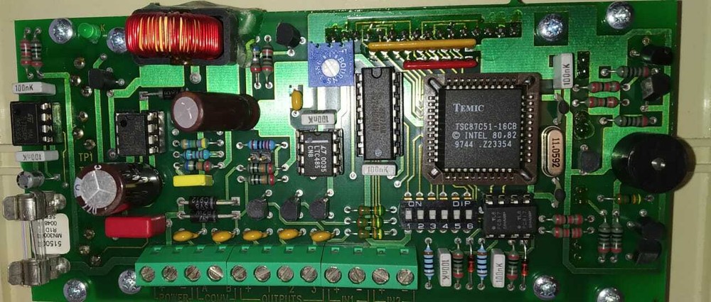 CONSILIUM SALWICO MN3000 FIRE ALARM PANEL