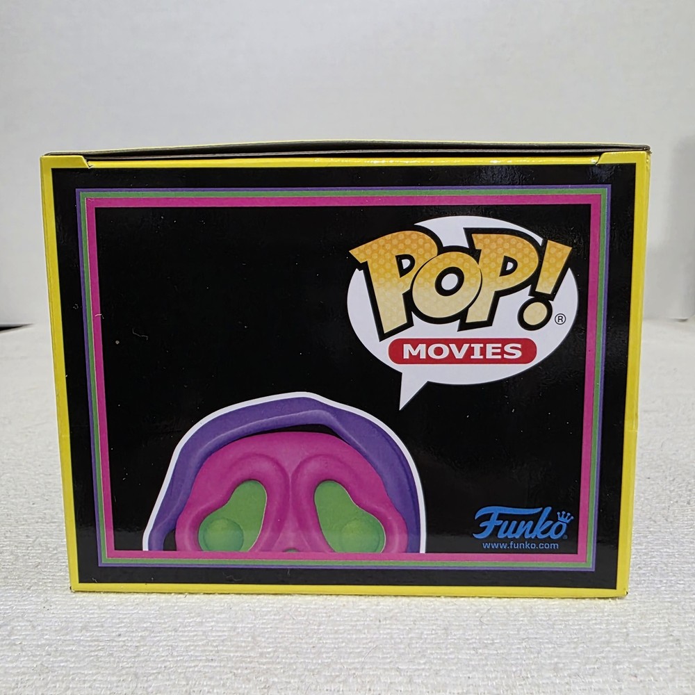 Funko Pop! Scream - Ghost Face #1607 (Black Light) - EE Exclusive With Protector