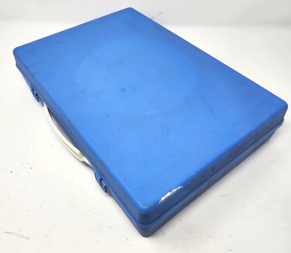 Blue Case with String Art Craft Supplies Kit