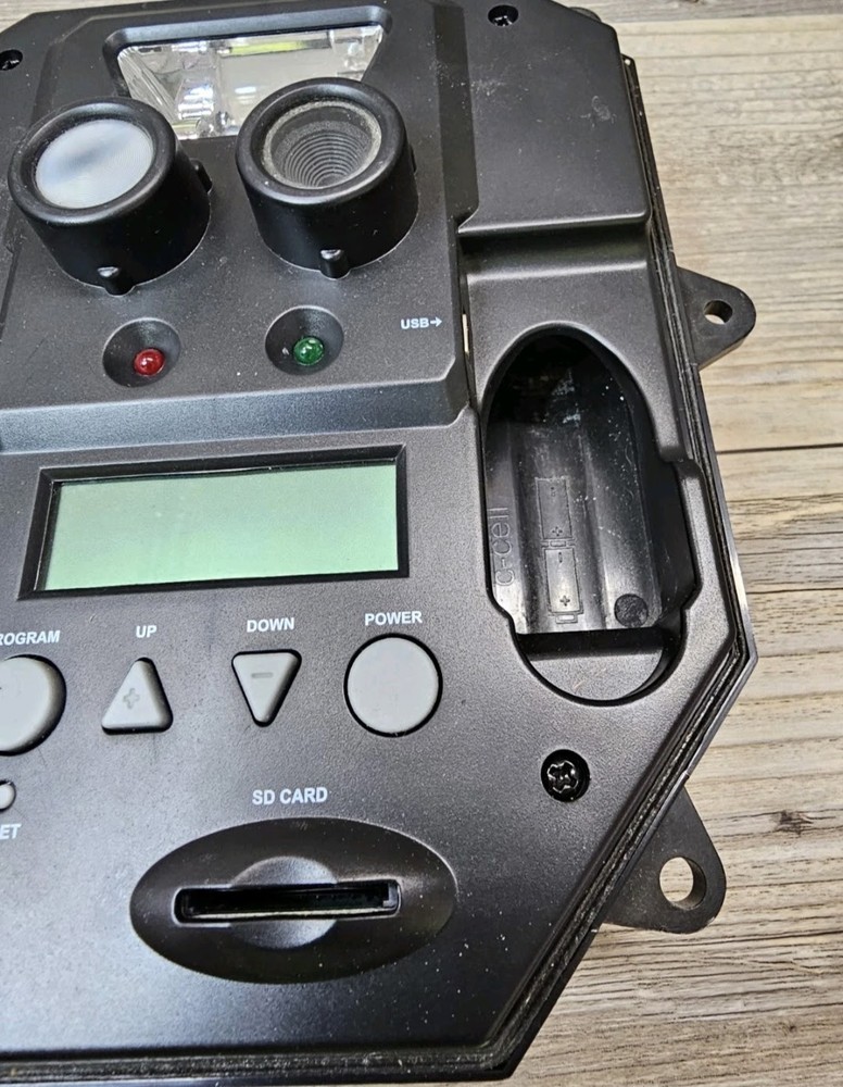 Wildgame Innovations Digital Game Scouting Camera, Pre-owned