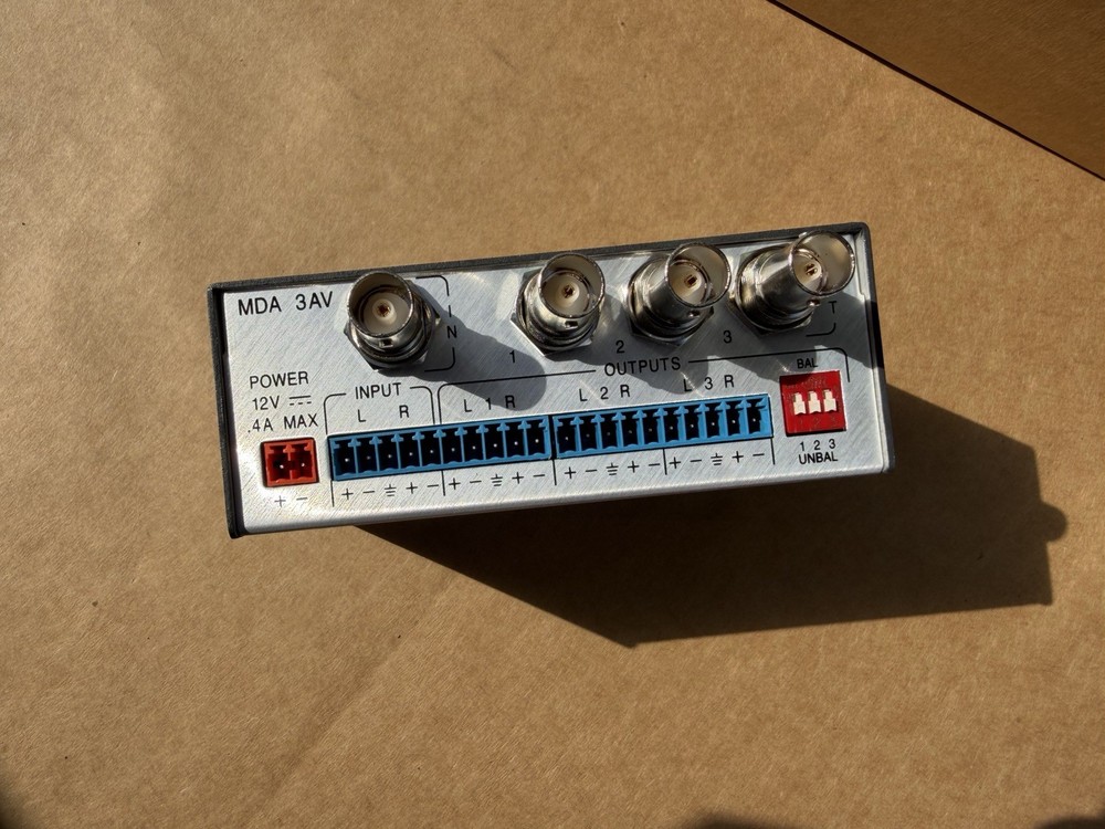 Extron MDA 3AV Versa Tools Distribution Amplifier No Power adapter