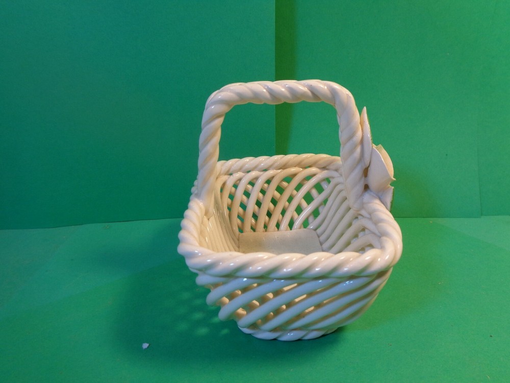 Floral Pattern Trinket Basket (Used/EUC)