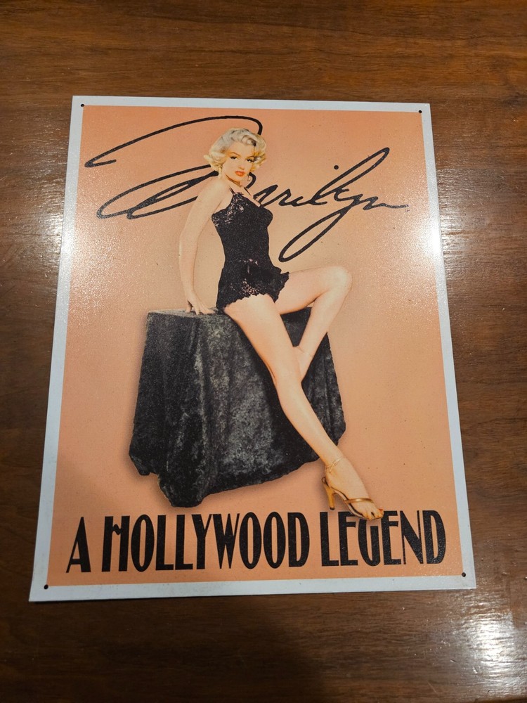 Marilyn Monroe A Hollywood Legend Tin