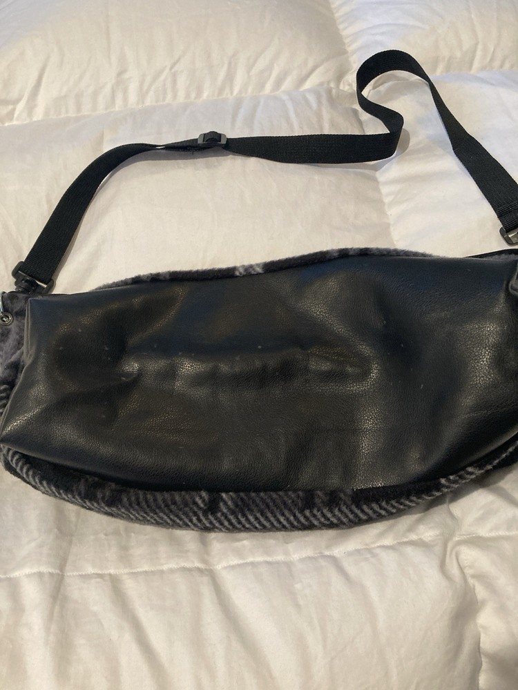 Small Animal Shoulder Bag Soft & Cozy