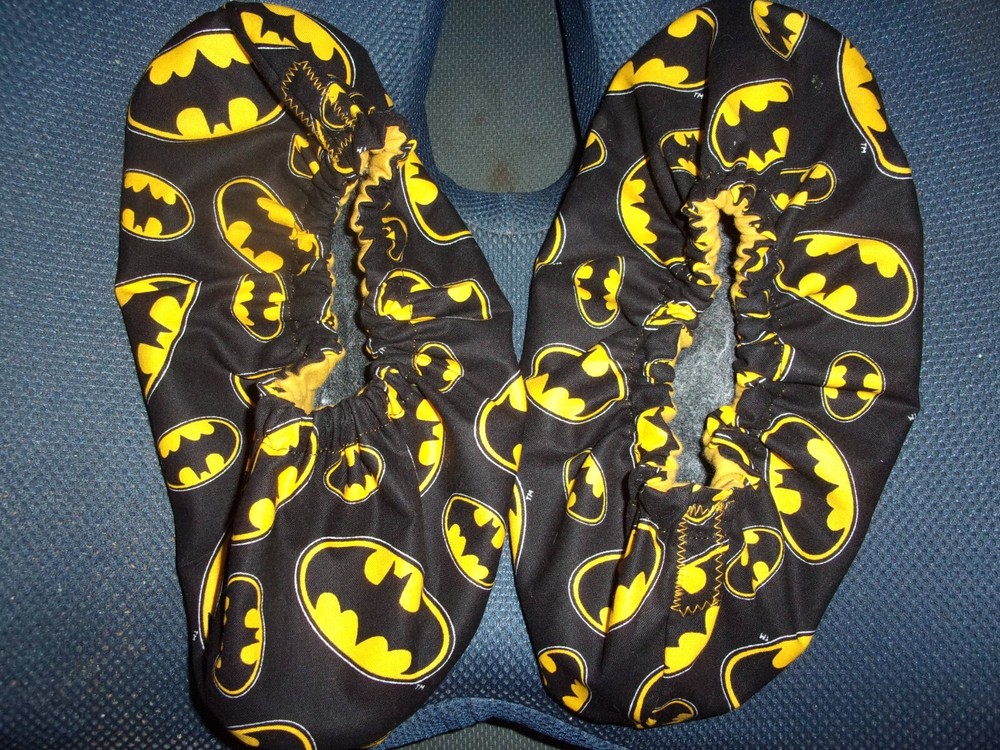 BATMAN BOWLING SHOE COVERS