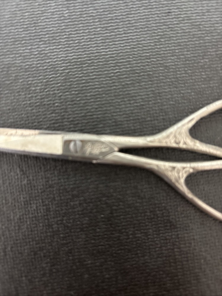 Vintage Griffon Cutlery Works Scissors Made In Germany 5”- Scroll Work! Sharp!