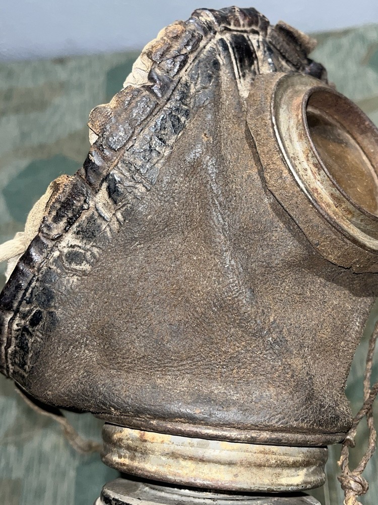 WW1 German Uniform Gas Mask + Filter Marked 1918