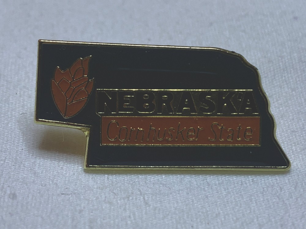 NEBRASKA STATE LAPEL PIN NEW