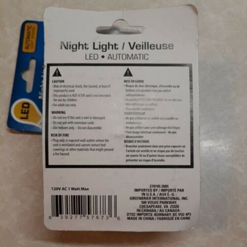 LED with Auto Light-Sensing Dusk to Dawn Dome-Shaped Night Light