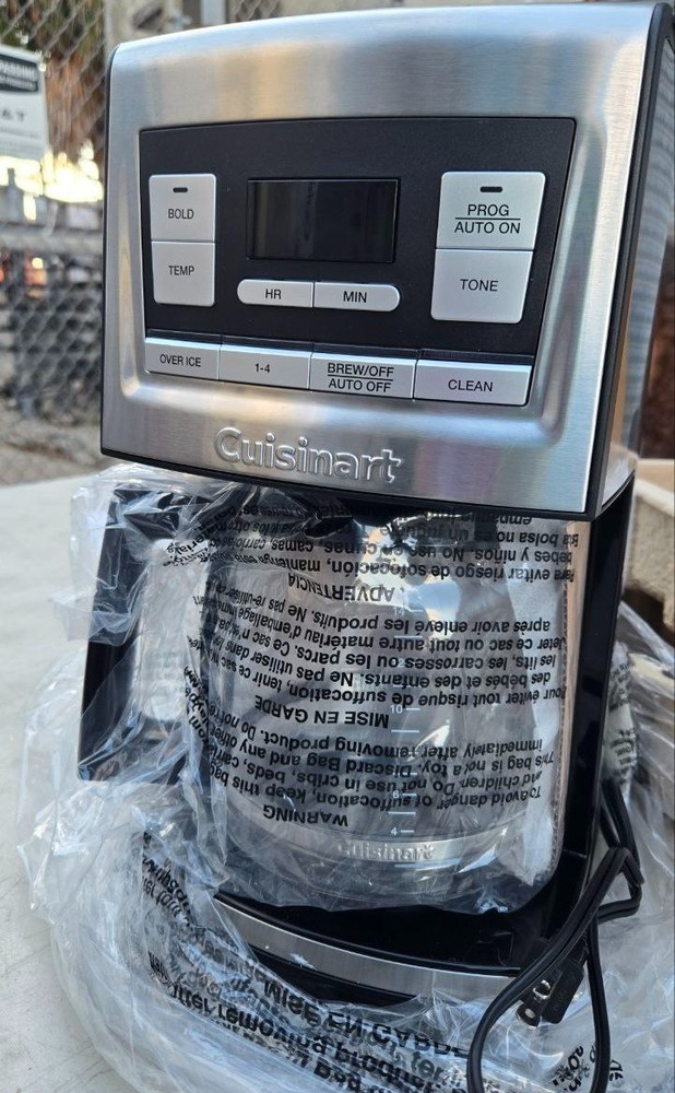 Cuisinart Brew Central Plus 14-Cup Programmable Coffee Maker