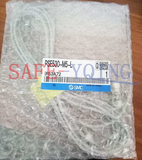 1PCS SMC PSE530-M5-L Pressure Sensor NEW