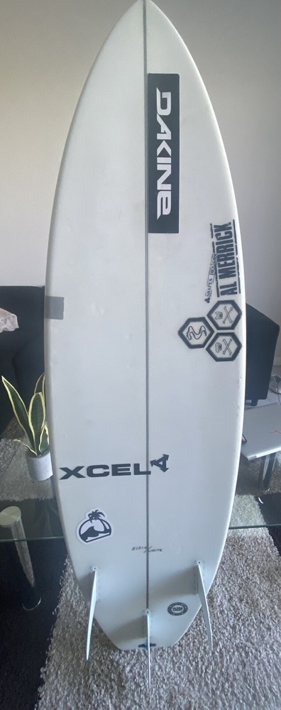 Surfboard 5’8’’ All Merrick