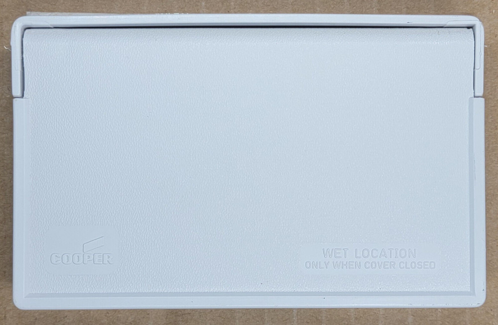 Cooper S3966W Weather Protective Cover for Rectangular Faced Receps New No Box