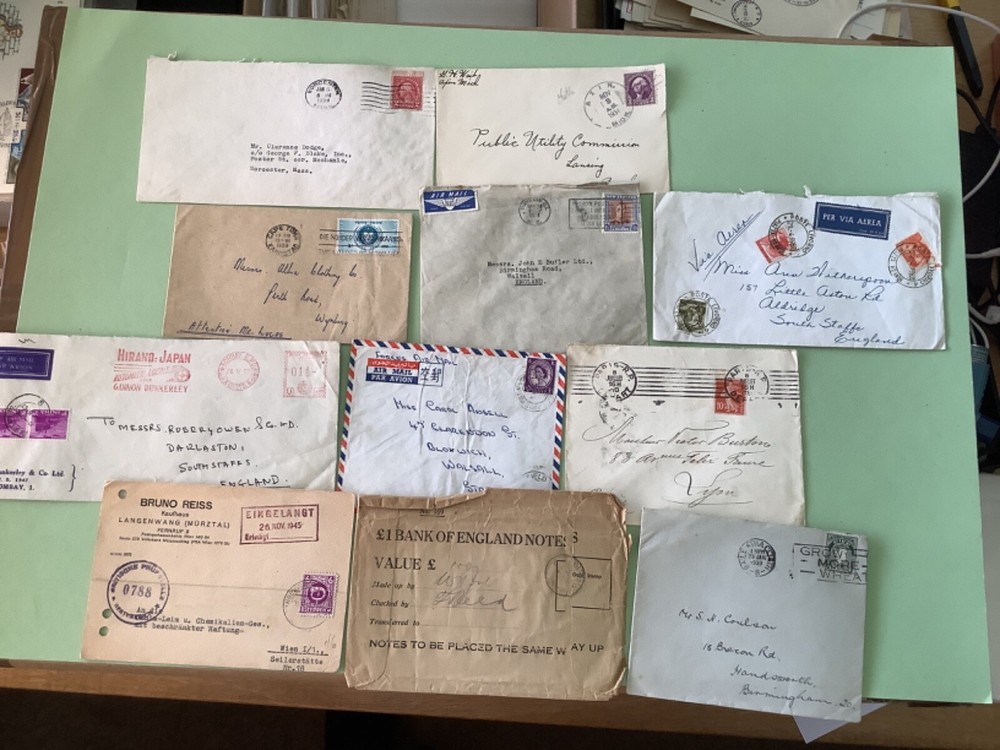World mixed  covers 11  items Ref A2084