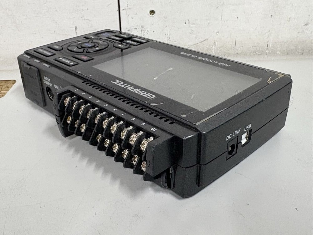 GRAPHTEC midi LOGGER GL240 Multi-Channel Data Logger
