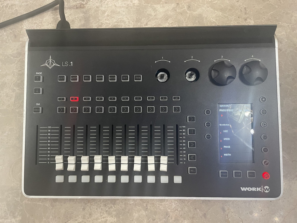 AS-IS LightShark LS-1 Lighting Controller 8-Universe Lighting Console