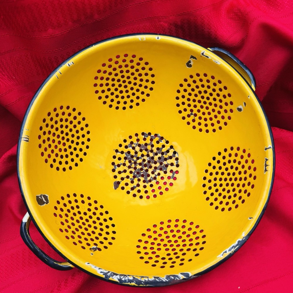 Vintage 9” Yellow & Black Enamelware Strainer Colander