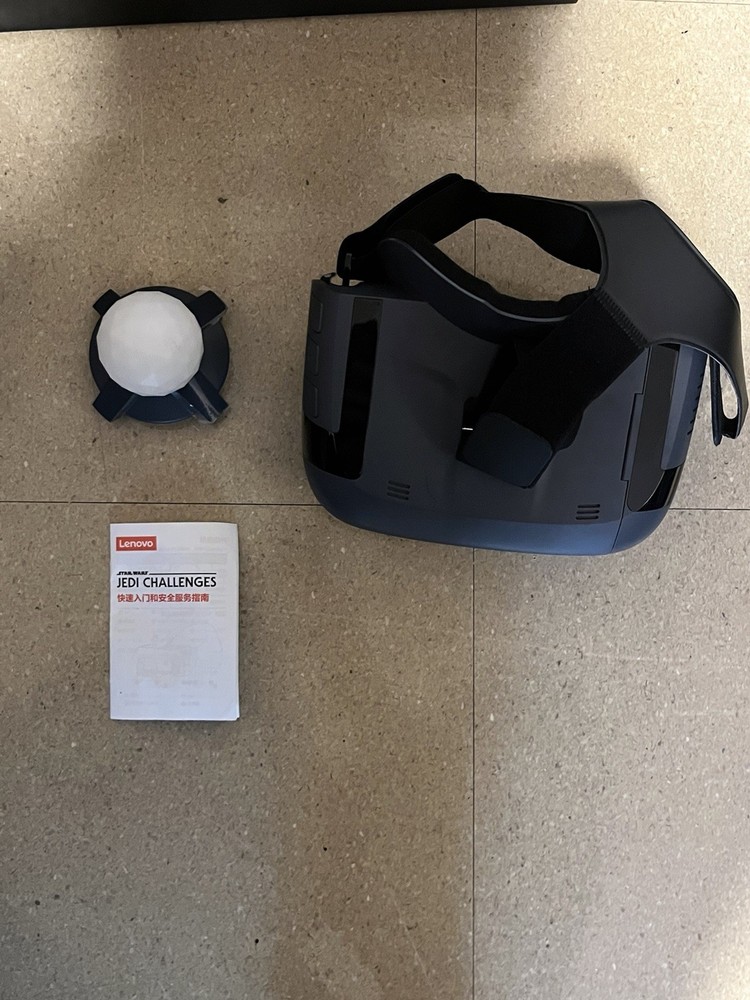 Star Wars Jedi Challenges AR Headset With Lightsaber Controller and Tracking