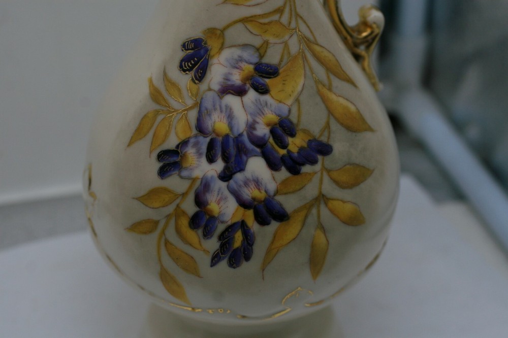 GERMAN PORCELAIN PITCHER/DECANTER