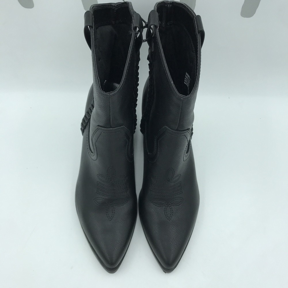 DV Dolce Vita Women's Kellar Western Ankle Boot