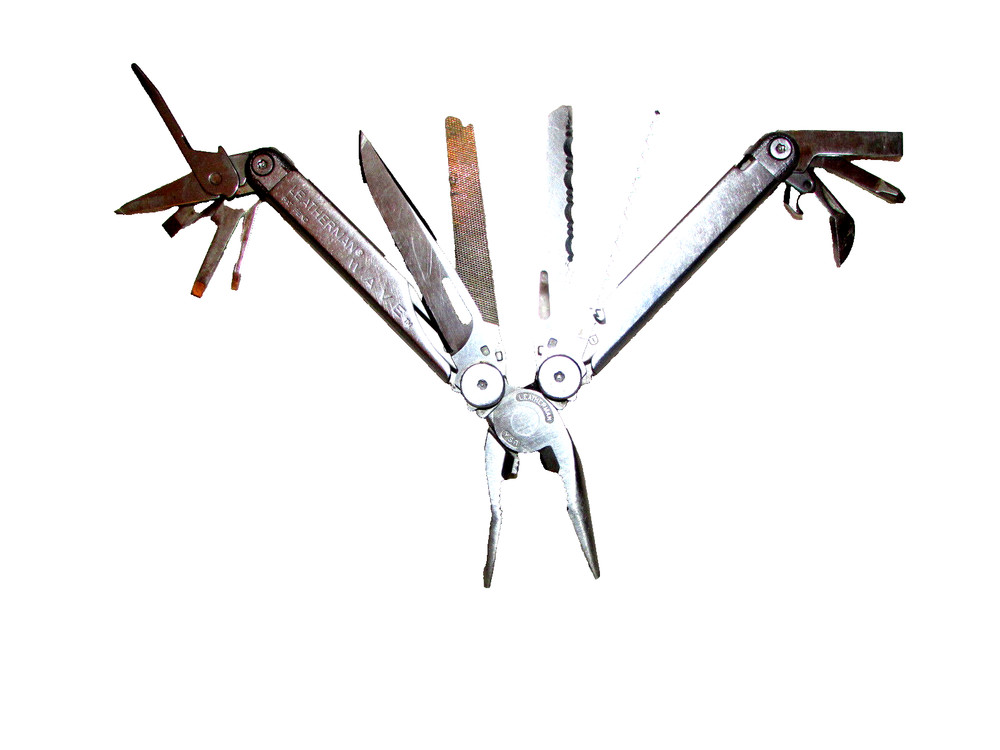 UNCLE MIKE'S SIDEKICK POUCH with LEATHERMAN WAVE (blk5 C)