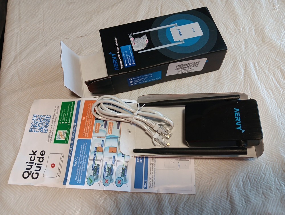 New (Black) CF-WR302S 300Mbps WiFi Range Extender - High Speed
