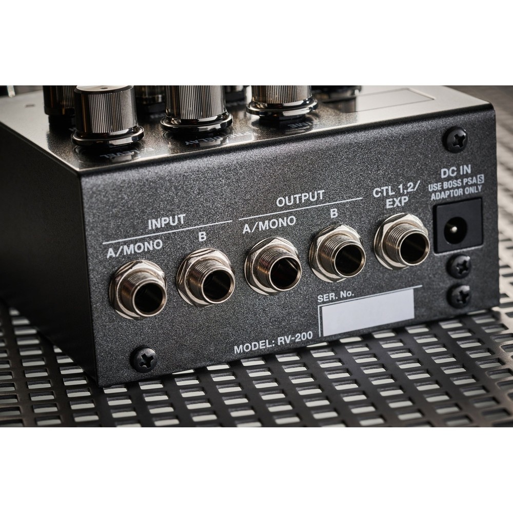 Boss RV-200 Multi Reverb Pedal