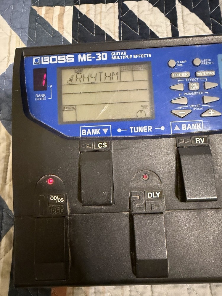 BOSS ME-30 Guitar Multiple Effects Guitar Effect Pedal