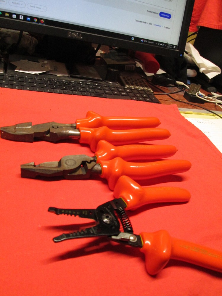 1000 VOLT HIGH VOLTAGE PLIER SET, SPECIALTY TOOLS, KLIENS, SIDE CUTS, STRIPPERS