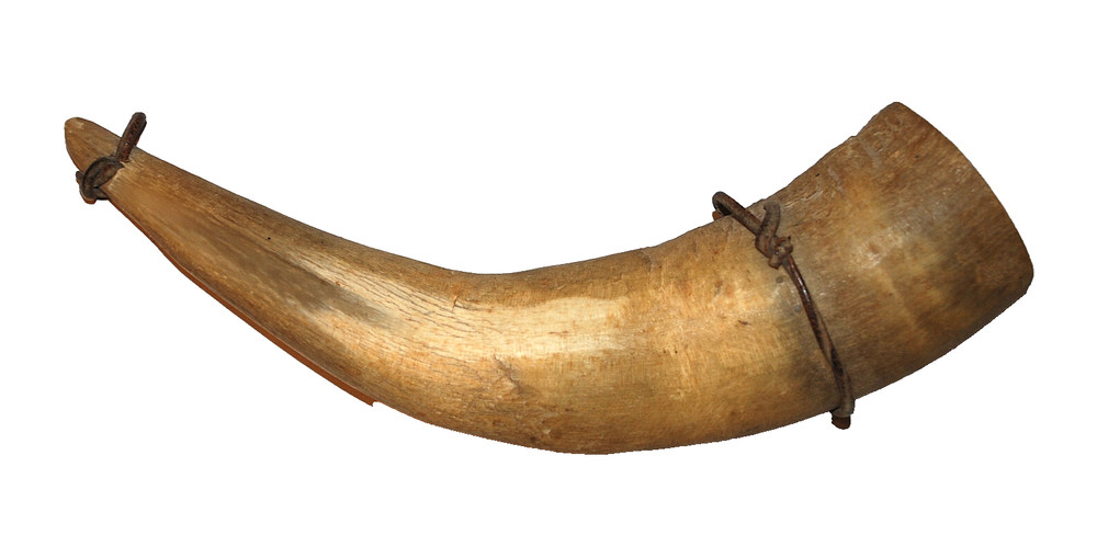 Vintage Gun BLACK POWDER NATURAL HORN Muzzleloading Flask 11" Hunting No Strap
